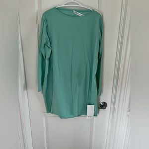 Back in action lululemon dress NWT